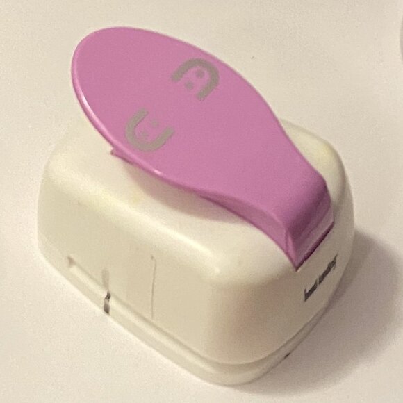 Earring Display Card Punch - Picture 2 of 3